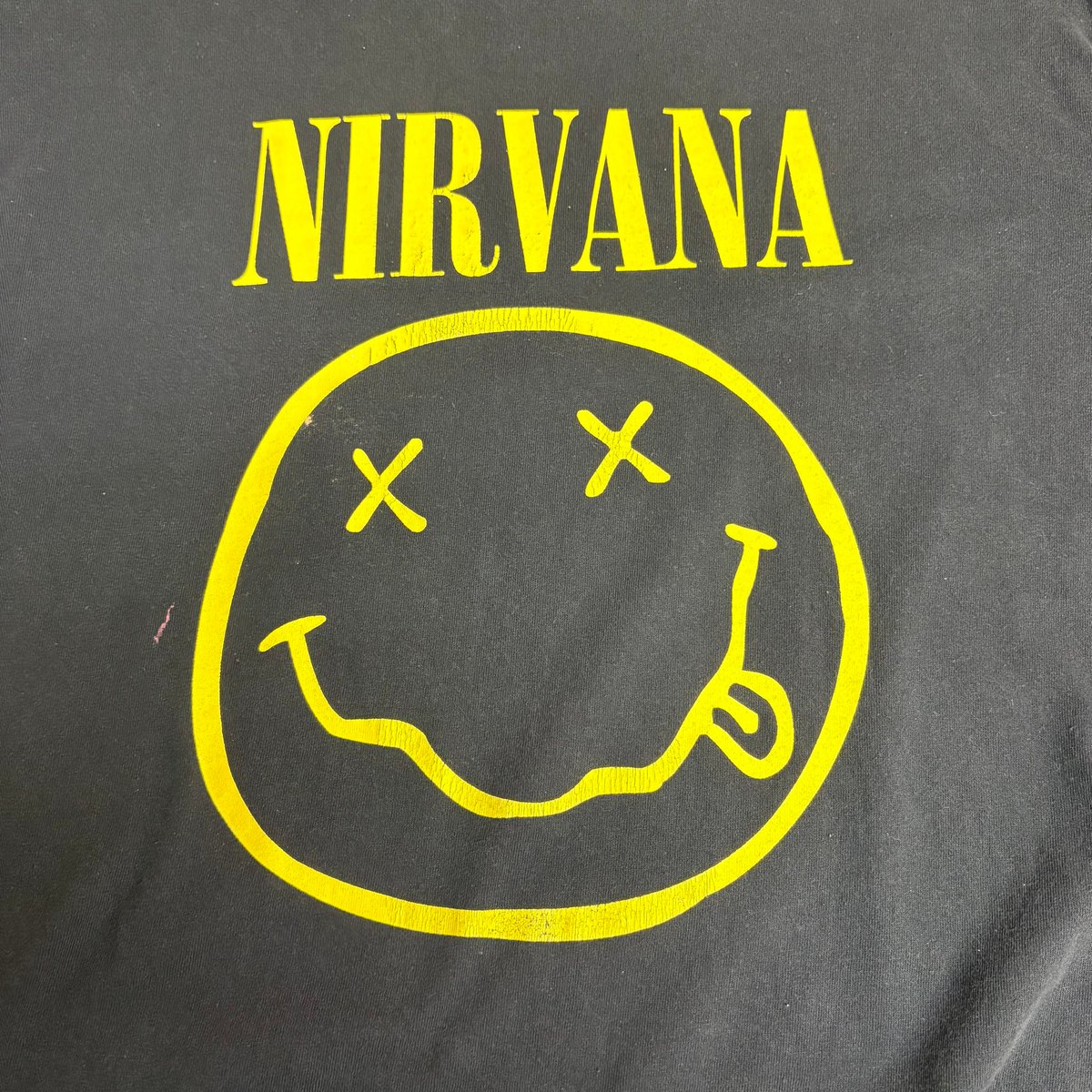 NIRVANA スマイル バンドTシャツ ニルヴァーナ バンT D685 | 古着屋Quest