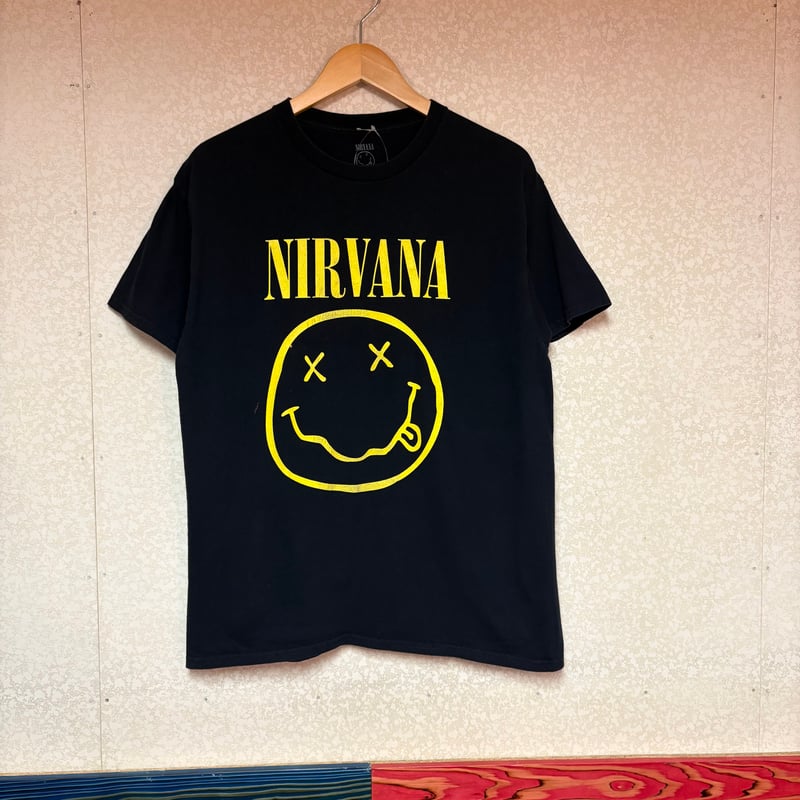 NIRVANA スマイル バンドTシャツ ニルヴァーナ バンT D685 | 古着屋Quest