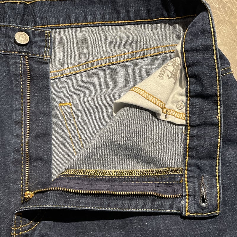 Levi
