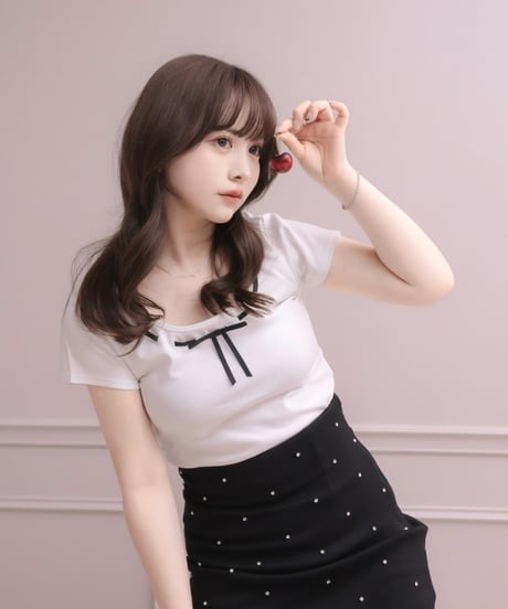 リボンコンパクトTシャツ