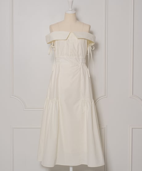 フロントホックオフショルダーワンピース