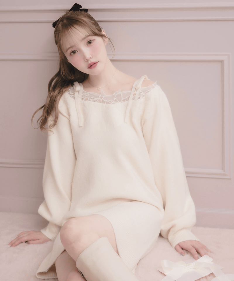 リボン刺繍ミニニットワンピース | DOLCELICHE（ドルチェリーチェ）