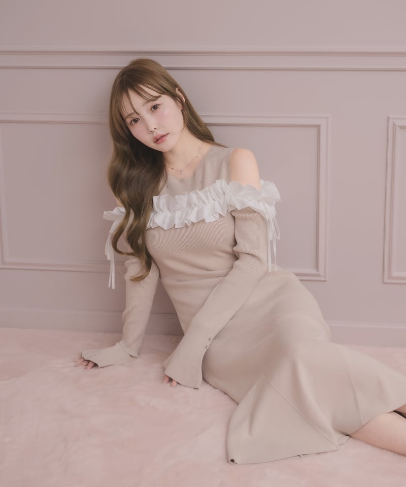 バイカラーフリルニットワンピース | DOLCELICHE（ドルチェリーチェ）