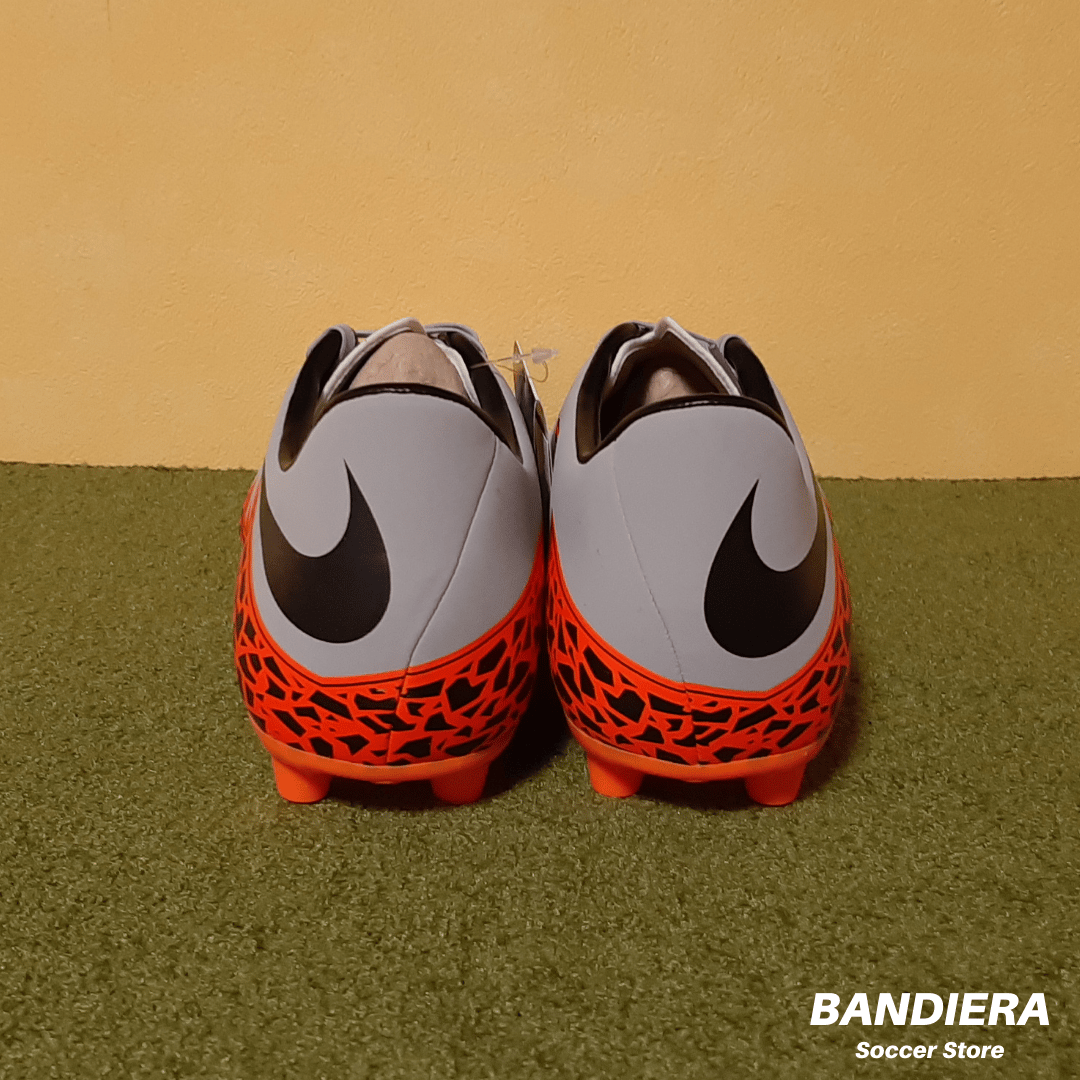 NIKE ナイキ サッカースパイク ハイパーヴェノム ファタル Ⅱ HG-E