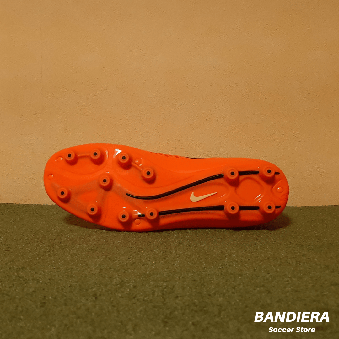 NIKE ナイキ サッカースパイク マジスタ オーデン HG-E（オレンジ