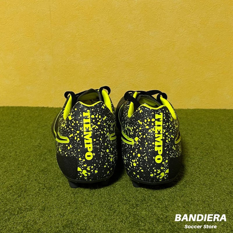NIKE ナイキ サッカースパイク ティエンポ レガシー HG-E（ブラック