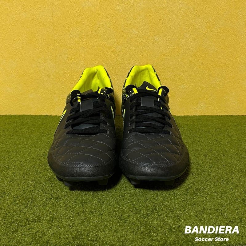 NIKE ナイキ サッカースパイク ティエンポ レガシー HG-E（ブラック