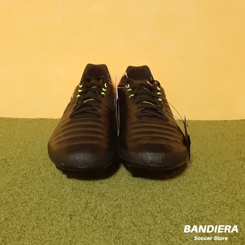 ナイキ】サッカースパイク ティエンポ レガシー III HG-E