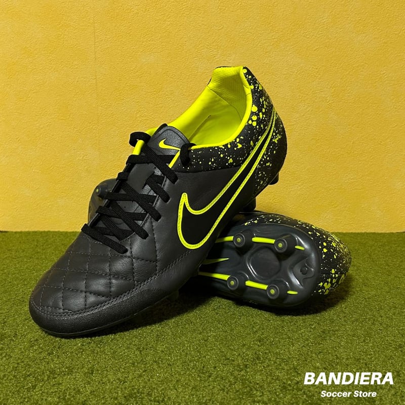 【美品】ナイキ ティエンポ レガシー TF(ブラック×イエロー) NIKE ナイキ サッカースパイク ティエンポ レガシー HG-E（ブラック