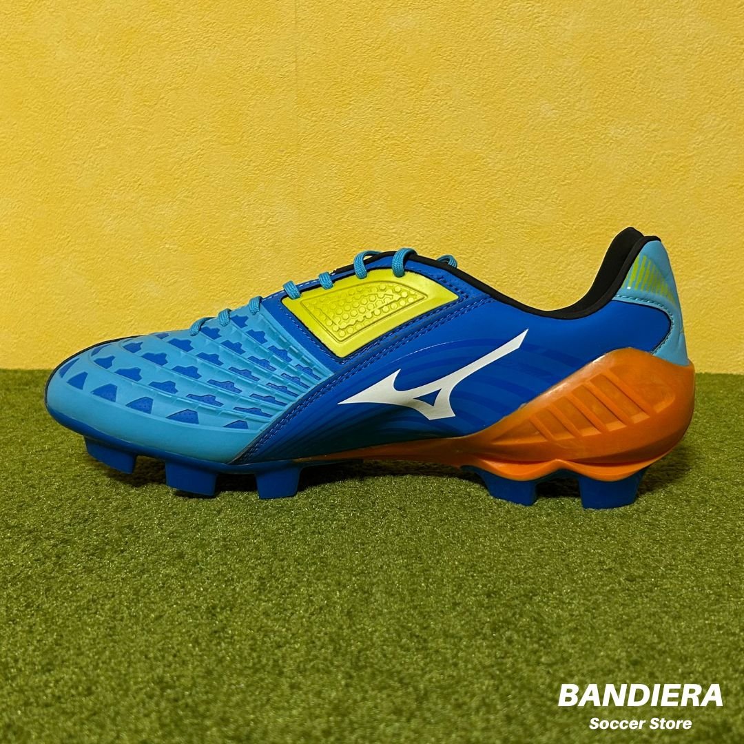 ミズノサッカースパイク　ウエーブイグニタス　26cm MIZUNO ミズノ ウェーブ イグニタス 3 SL (ホワイト×ブラック