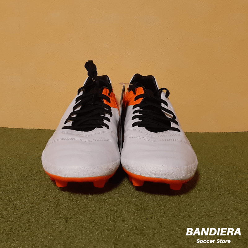 Nike ティエンポ　サッカートレーニングシューズ ホワイト/ブラック/オレンジ NIKE ナイキ ティエンポレジェンド 10 アカデミー TF DV4342-800