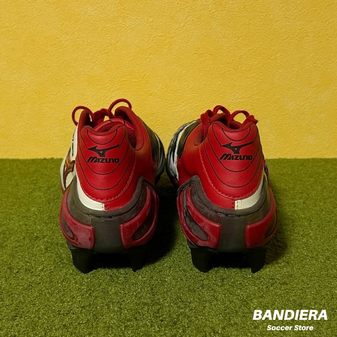 MIZUNO ミズノ サッカースパイク ウェーブ イグニタス MD（ホワイト
