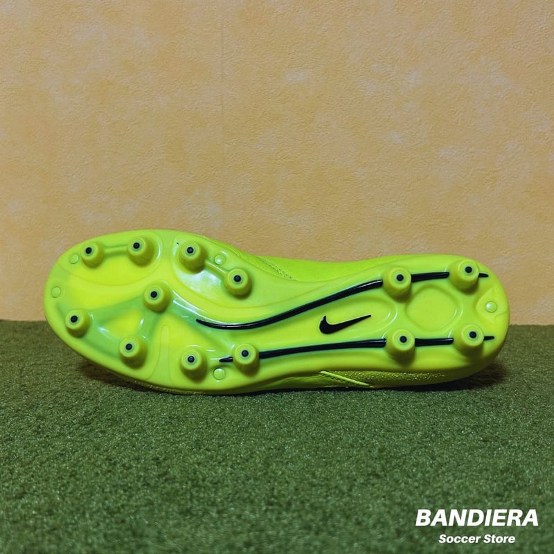 NIKE ナイキ サッカースパイク ティエンポ レガシー Ⅱ HG-E