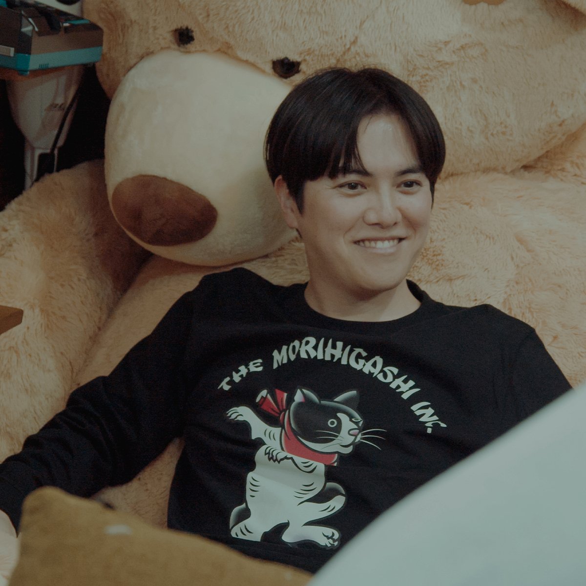 5.6oz L/S Tee : Dancing Senmu | THE・MORIHIGASHI