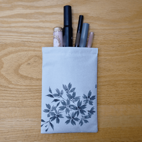 水墨画のばね口ポーチ