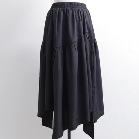 アシンメトリーギャザースカート