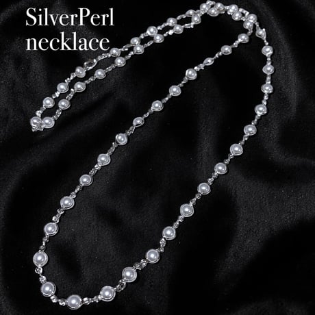 35♥️シルバーパールロングネックレス♥️