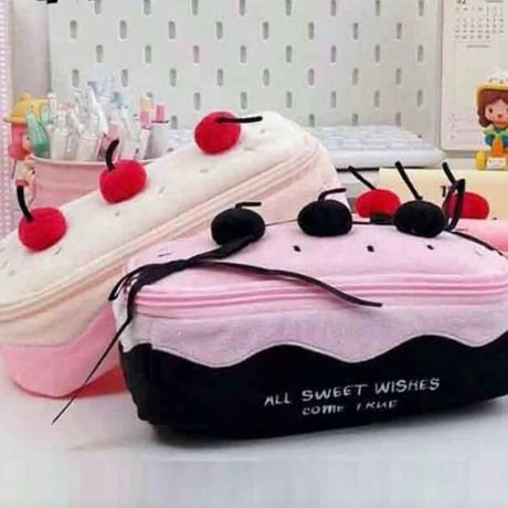 💕チェリーsweetsポーチ💕