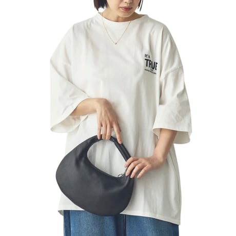ロゴプリントオーバーTシャツ