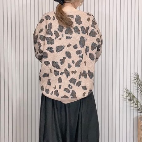 ♥️ゆったりあったかヒョウ柄ニットプルオーバー♥️