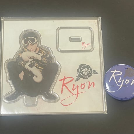 三浦涼介 | STORES