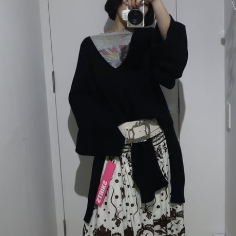［ARCHIVE］NICCOLO PASQUALETTI  DEFORMATION VNECK KNIT “AR09“