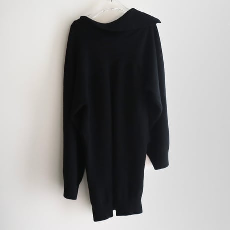 ［ARCHIVE］NICCOLO PASQUALETTI  DEFORMATION VNECK KNIT “AR09“
