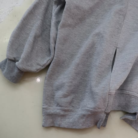 ［PRE-LOVED］77CIRKA  DOCKING SWEAT "D180“