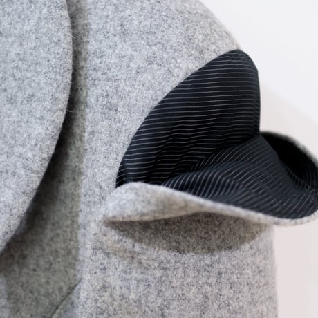 ［ARCHIVE］CONSTANZIA YURASHKO   LIGHT GRAY COAT