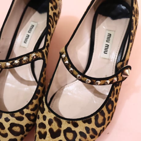 ［PRE-LOVED］MIUMIU  LEOPARD PUMPS “F13“