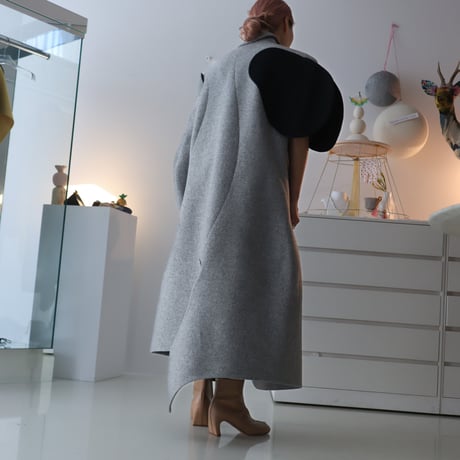 ［ARCHIVE］CONSTANZIA YURASHKO   LIGHT GRAY COAT