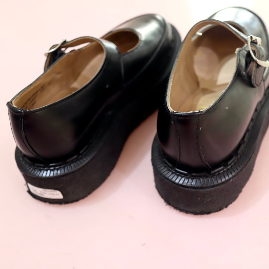 683be56e70083330a98b8454