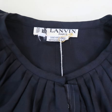 ［PRE-LOVED］LANVIN  BIG COLLAR SILK BLOUSE “C29“