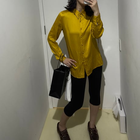 ［PRE-LOVED］CHANEL  MUSTARD SILK SHIRTS “C28“