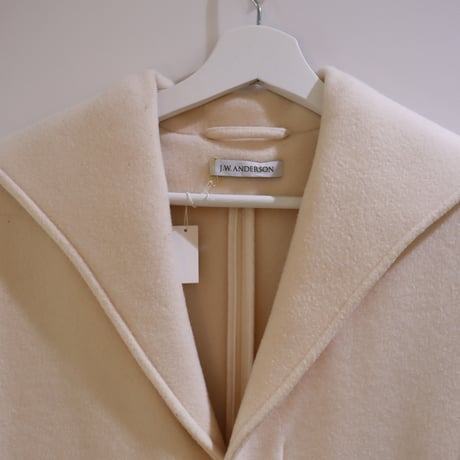 ［PRE-LOVED］J.W.ANDERSON  WHITE CARDIGAN "E01"