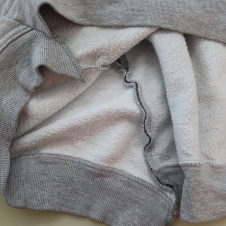 ［PRE-LOVED］77CIRKA  DOCKING SWEAT "D180“