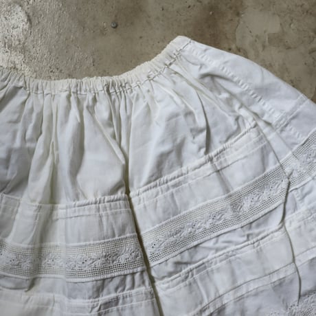 ［PRE-LOVED］LACE MINI SKIRT “D165“
