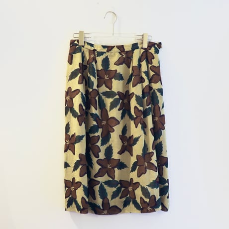 ［PRE-LOVED］BROWN FLOWER  SKIRT “D115“