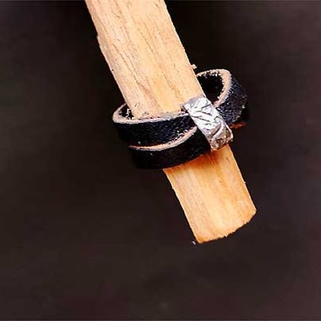 レザーリング | STORES