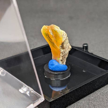 オパール原石(Opal)