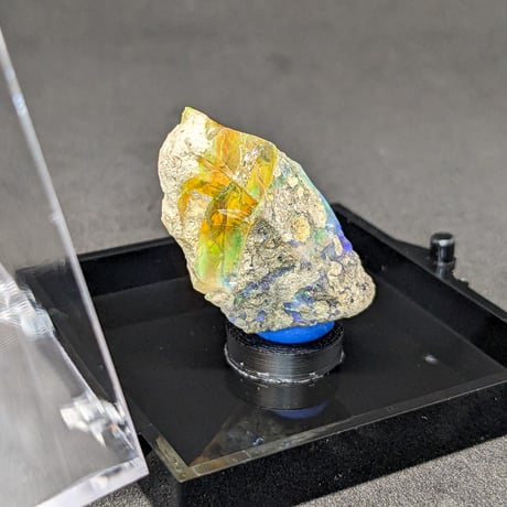 オパール原石(Opal)