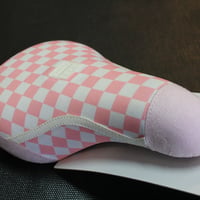 Cult x Vans Old Skool Seat / checker board / pink