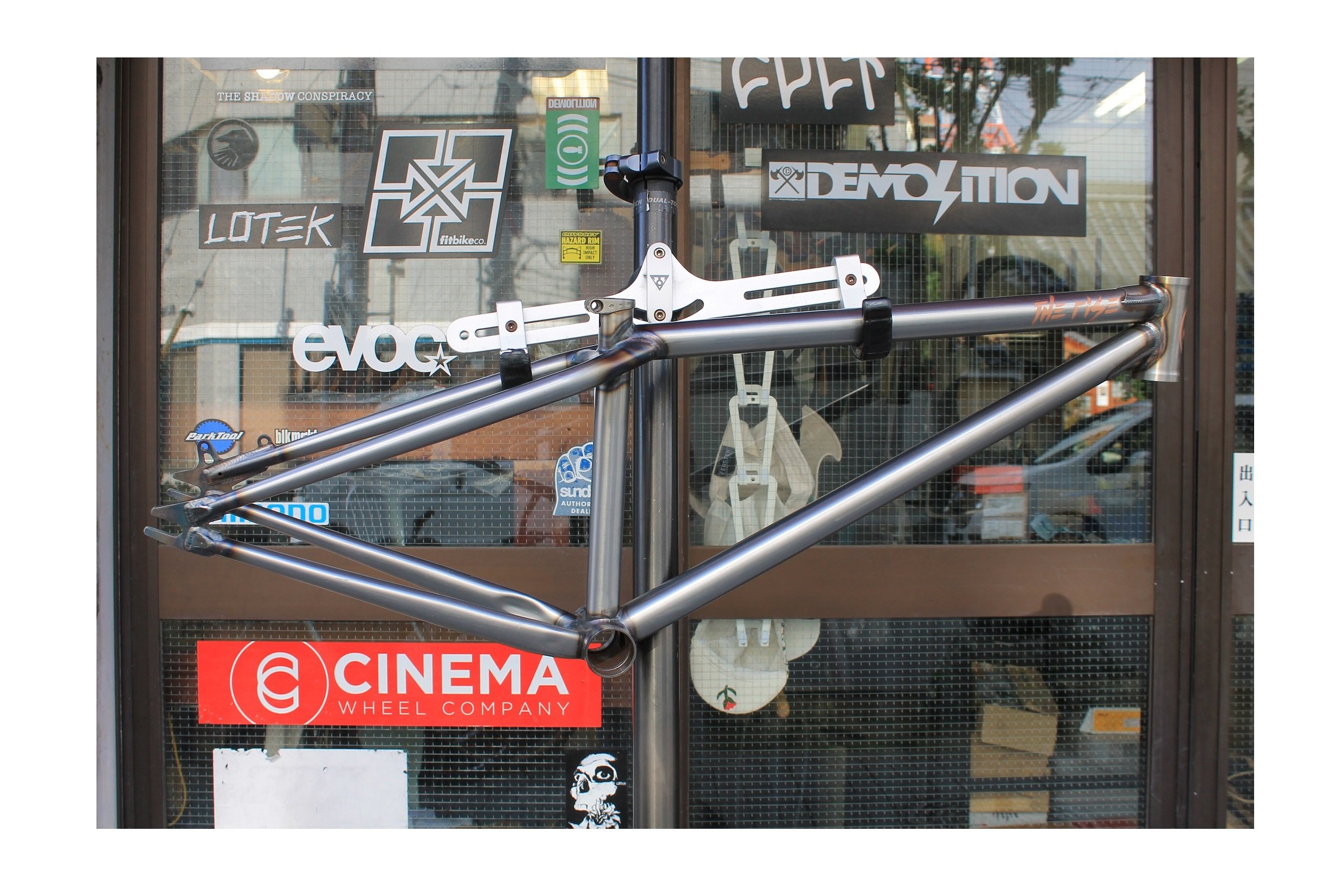 THE RISE PARTYMASTER V2/FLAT CLEAR | BIKE SHOP RAG