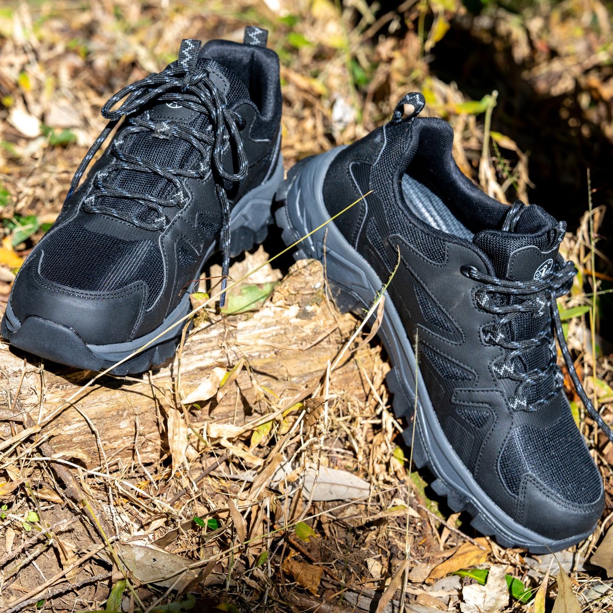 靴 yuukanaHUNTER 遊山 -yusan-』グレーブラック トレッキングシューズ ローカット