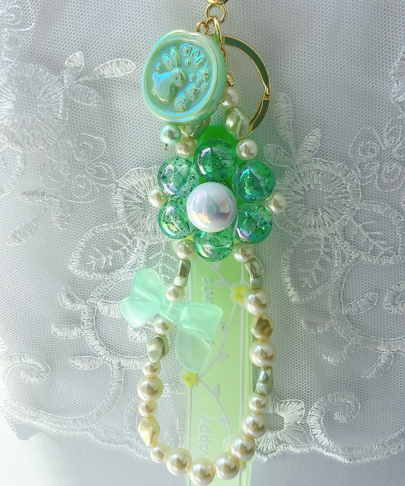 緑〙可愛いBIG FLOWER キーホルダー | mochikoのちいさなおみせ