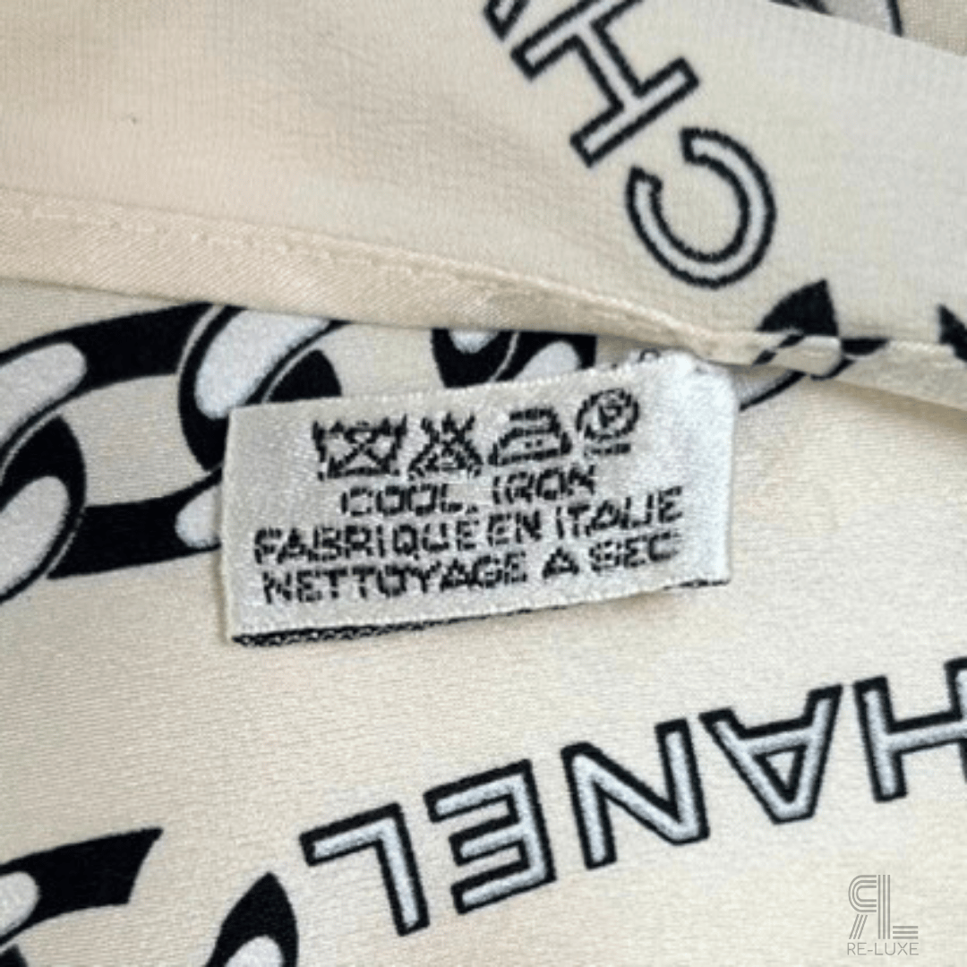CHANEL シャネル VINTAGEシルク スカーフ ベージュ系 チェーン柄