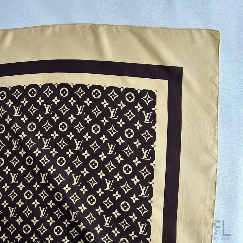 VINTAGE LOUIS VUITTON スカーフ モノグラム シルク100% | Re-Luxe