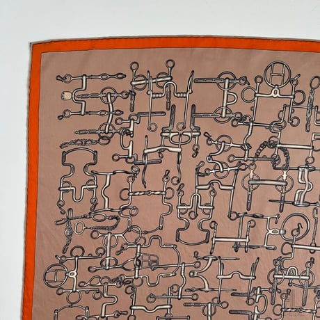HERMESスカーフ Collection Equestre 65