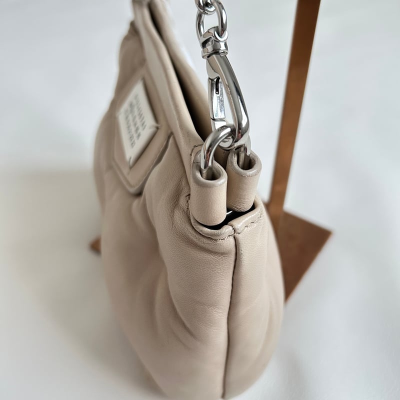 定価より40%オフ】マルジェラグラムスラムミニマイクロベージュ