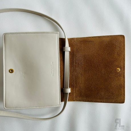 BOTTEGA VENETA ショルダーバッグ マキシ イントレチャート